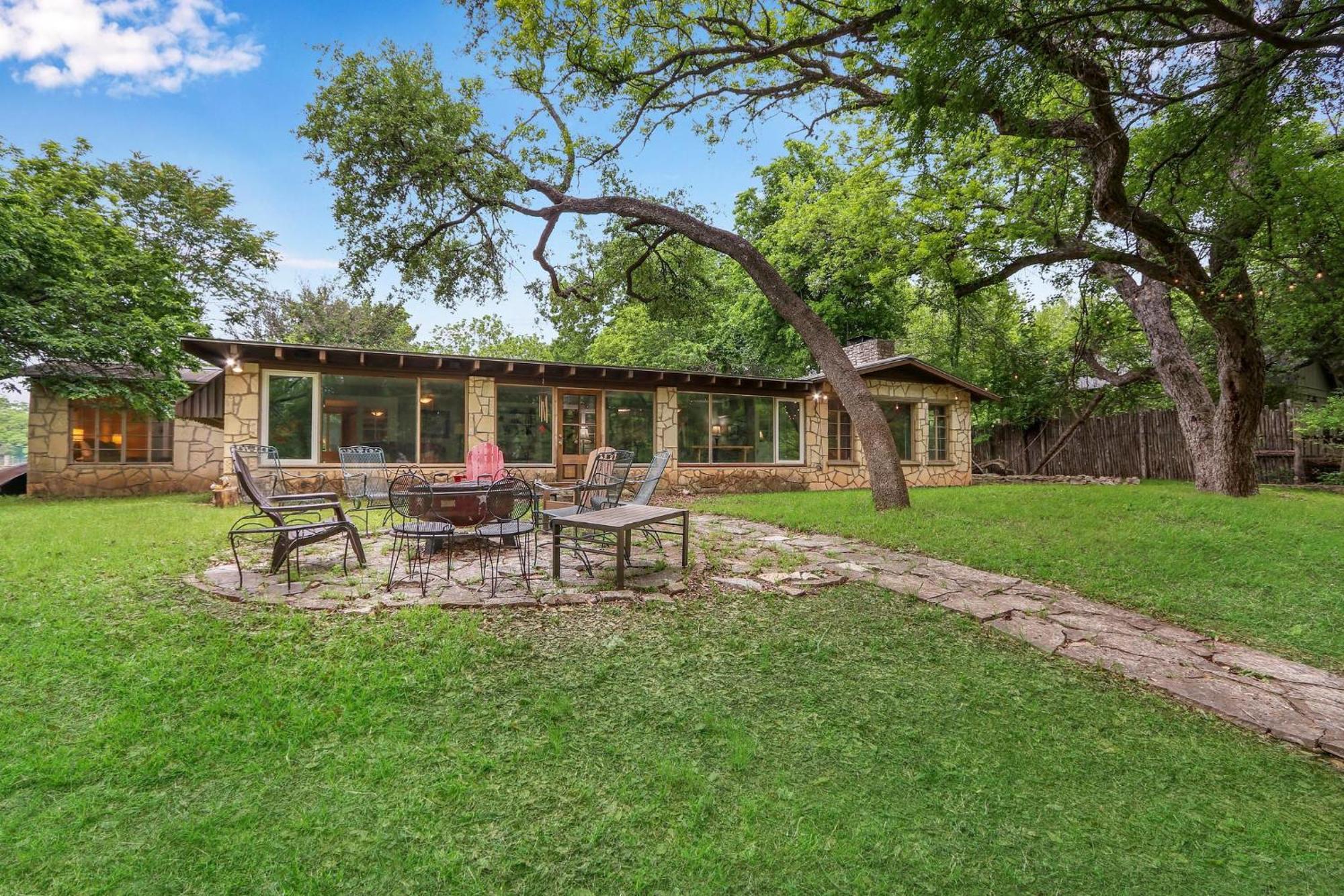 Rock House On Cypress Creek Villa Wimberley Bagian luar foto