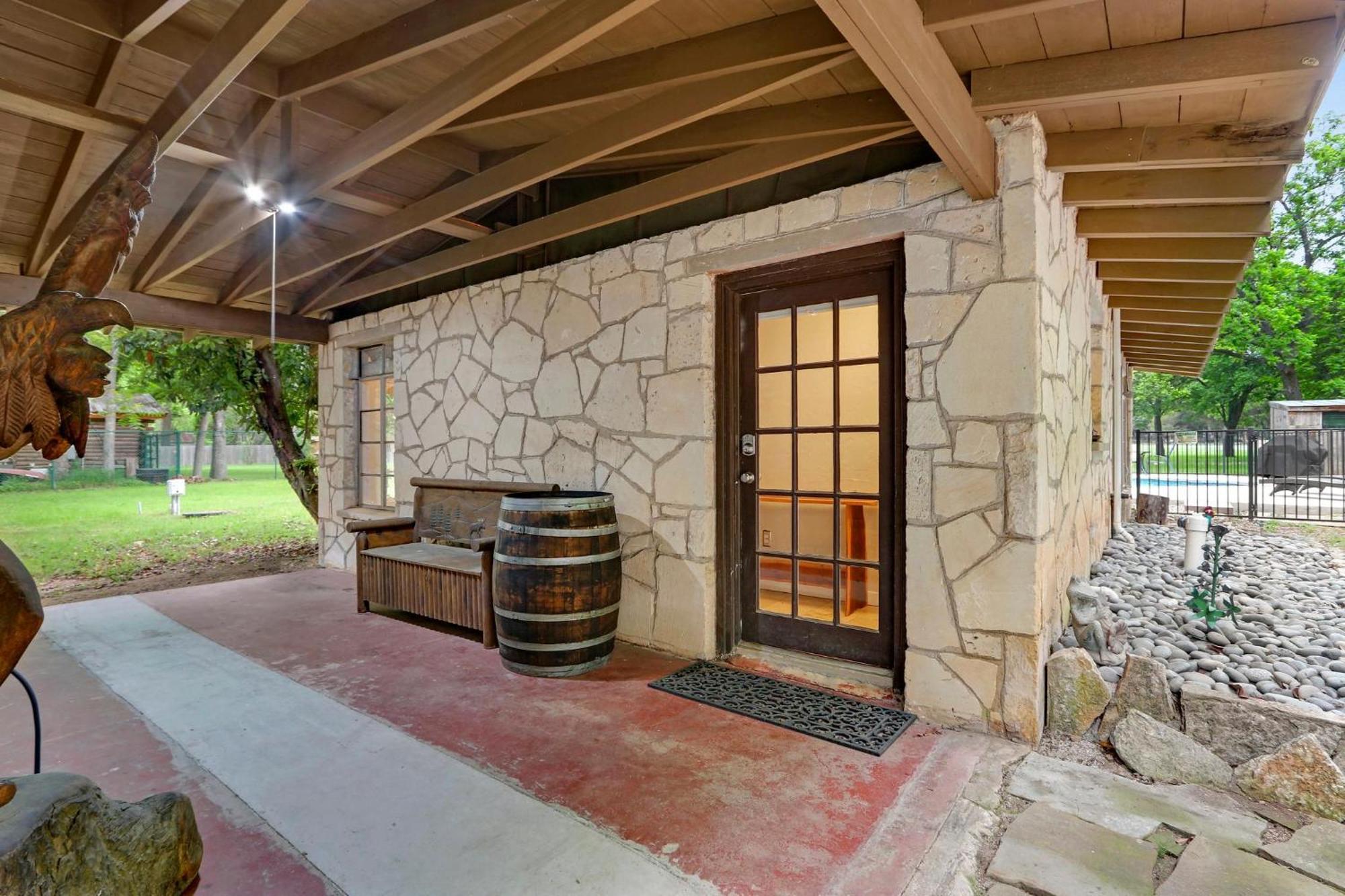 Rock House On Cypress Creek Villa Wimberley Bagian luar foto