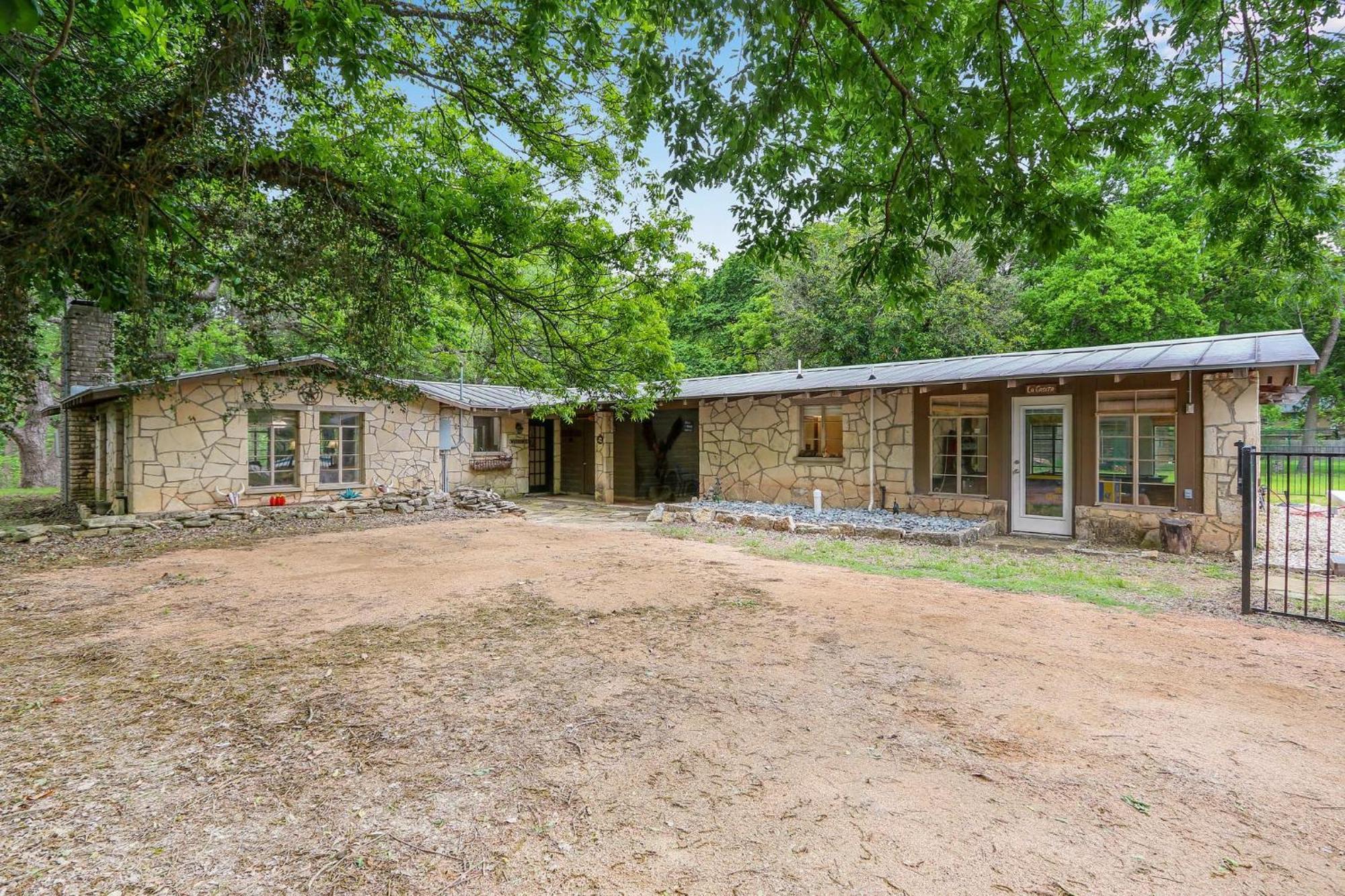 Rock House On Cypress Creek Villa Wimberley Bagian luar foto